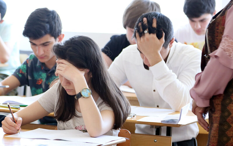 Sentyabrın 3-də 600-ə yaxın şagird əlavə imtahan verəcək