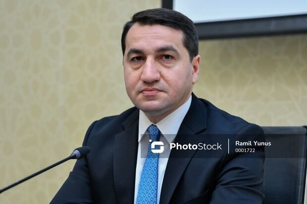 Hikmət Hacıyev: "Ermənistanda "azərbaycanlı" və "türk" sözləri təhqir kimi işlədilir"