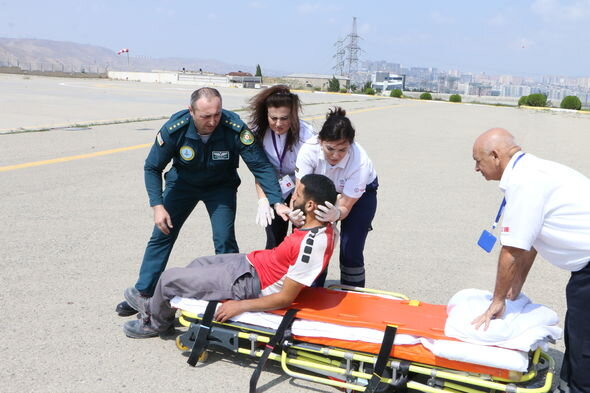 Laçında QƏZA: Yaralılar helikopterlə Bakıya gətiriliblər - FOTO/VİDEO