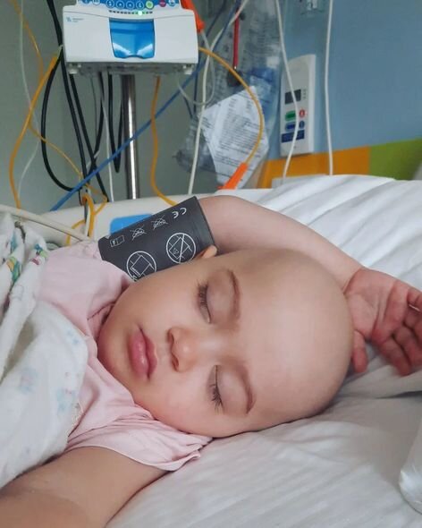 4 yaşlı Sunayın atası dəstək gözləyir: "Mən tək bu ağır yükün altından çıxa bilmərəm" - FOTO