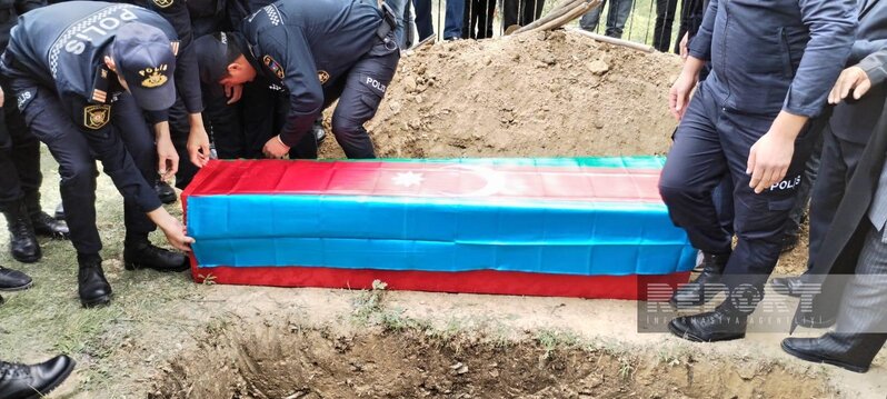 Füzulidə yol qəzasında həlak olan polis əməkdaşı Seyfi Abdullayev dəfn edilib - YENİLƏNİB