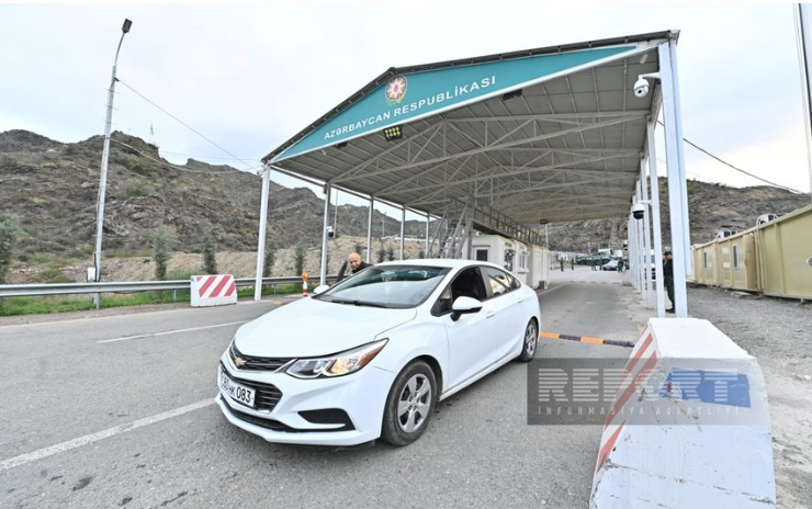 "Laçın" sərhəd-buraxılış məntəqəsindən erməniəsilli şəxslərin sərbəst keçidi təmin olunur - FOTO