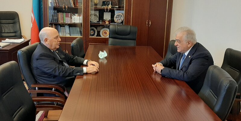 "Şamil Ayrım uğurlu anti-terror tədbirlərinə görə həmkarlarını təbrik etdi"