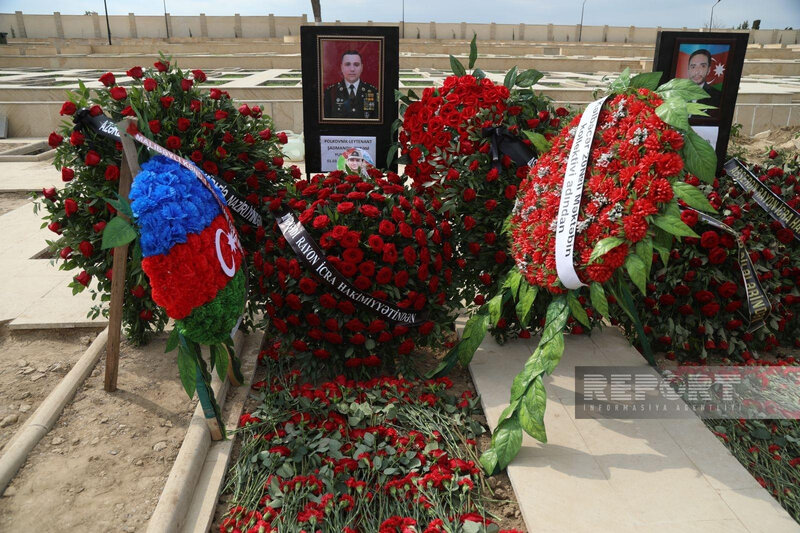 Mina terrorunda şəhid olan polkovnik-leytenant İkinci Şəhidlər xiyabanında dəfn edilib - FOTO