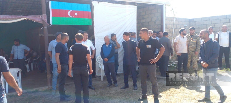 30 il əvvəl Füzulidə itkin düşən hərbçi Salyanda dəfn edilib - FOTO