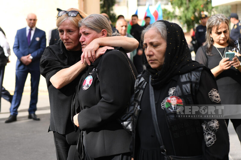 Daşaltıda 31 il sonra meyitinin qalıqları tapılan şəhidlə vida mərasimi başa çatıb - YENİLƏNİB - FOTO