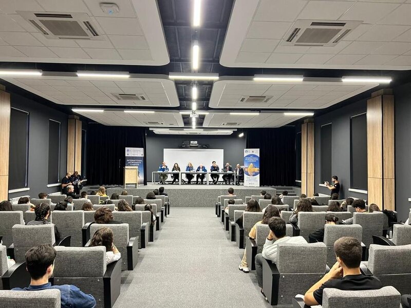 Şəhid övladlarının məşhur astronavtlarla görüşü keçirilib - Fotolar