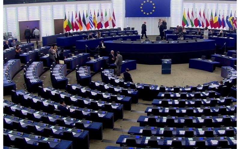 Deputat: "Avroparlamentdə şərəfini satmış siyasətçiləri kimin və neçəyə danışdırdığı bizə bəllidir"