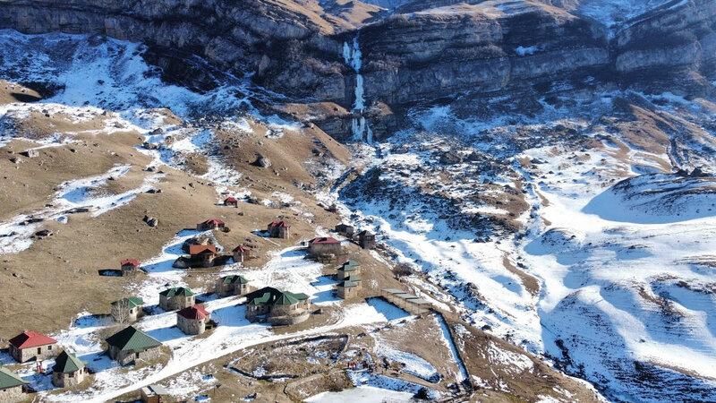 Azərbaycanın iki rayonuna qar yağıb - VİDEO