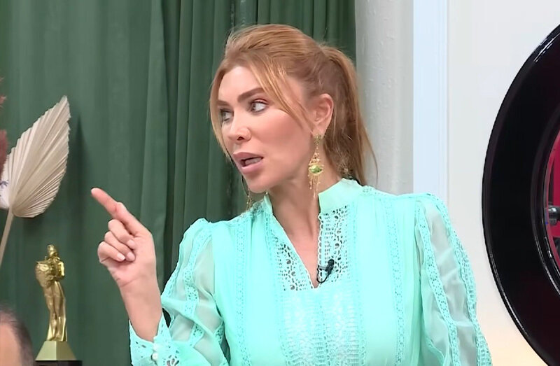 Xoşqədəm Hidayətqızı: "Doğuşla aramızda söz-söhbət yaranmışdı, bir ay danışmadıq" - VİDEO