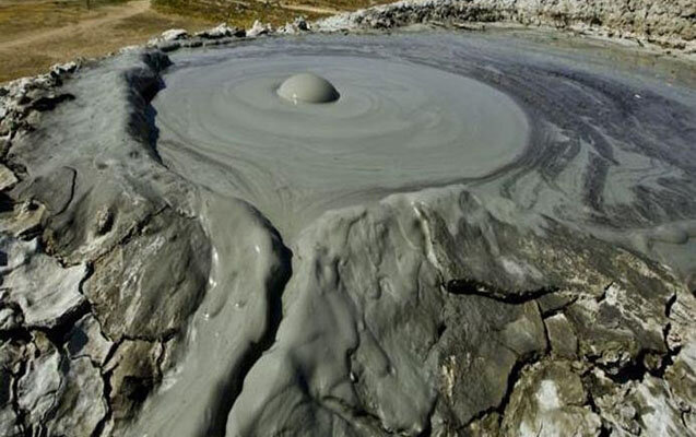 Rusiyanın ən hündür vulkanı püskürdü