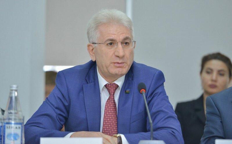 "Təhsil Tələbə Kredit Fonduna ayrılan vəsaitin strukturuna yenidən baxılmalıdır" - Bəxtiyar Əliyev