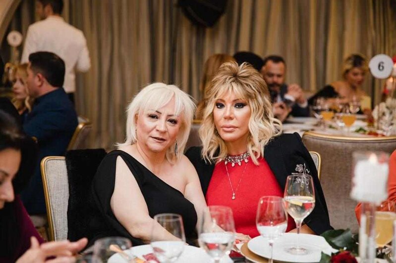 Four Seasons Baku da "Başarı Ödülü" gecəsi təşkil olundu