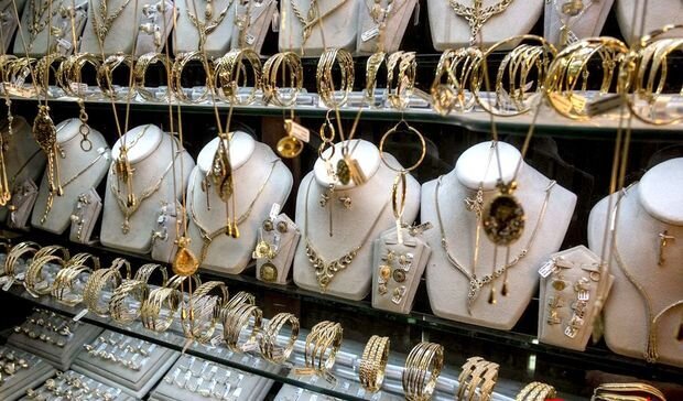 Qızıl bazarında BAHALAŞMA: Qiymətlər nə vaxt UCUZLAŞACAQ? - AÇIQLAMA