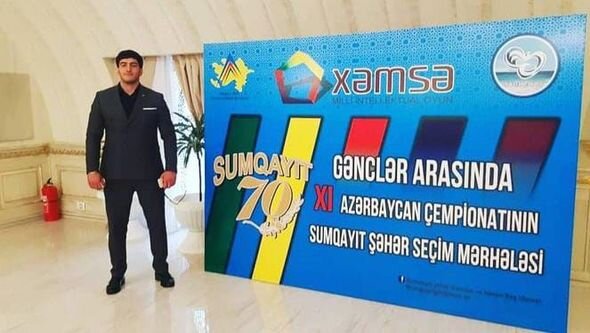 Beynində törəmə aşkarlanan Əlinin atası fəryad edir: "Əli çox gəncdir, onunla bağlı çox arzularım var" - FOTO