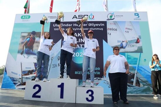 Ulu öndər Heydər Əliyevin 100 illik yubileyinə həsr olunmuş "Baku Sailing Regatta 2023" keçirilib