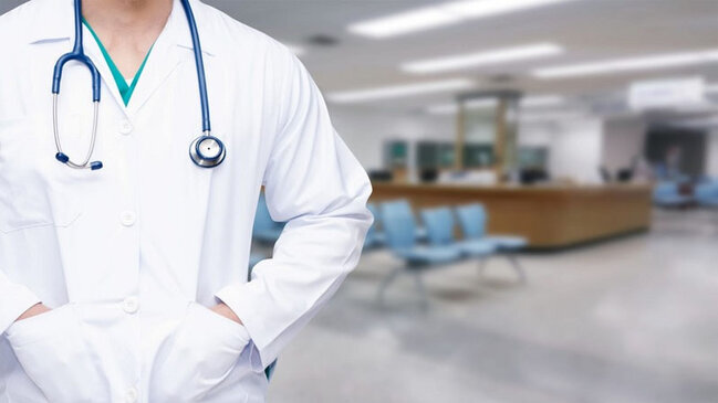 "Azərbaycanda 25 min manat əməkhaqqı alan həkim var" - RƏSMİ