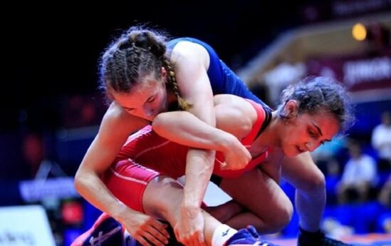 Daha 2 güləşçimiz dünya çempionatında mübarizəyə başlayır