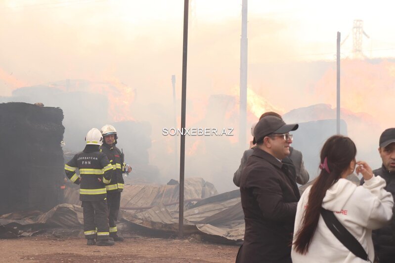 Bakıdakı dəhşətli yanğından FOTOLAR