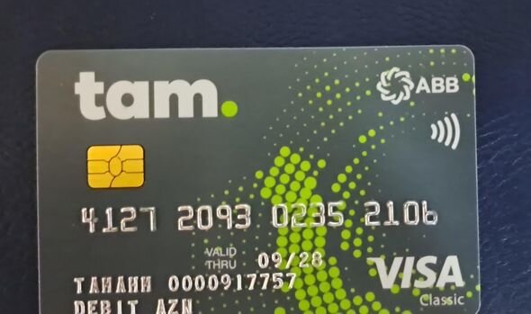 12 yaşlı Amalın anası: "Artıq satmağa da heç nəyim qalmayıb" - FOTO