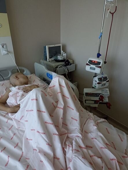 12 yaşlı Amalın anası: "Artıq satmağa da heç nəyim qalmayıb" - FOTO