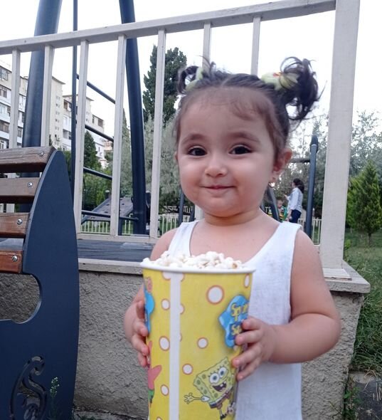 Evlərini və maşınlarını satsalar da, övladlarını əməliyyat etdirə bilmirlər: "Dəstəyə ehtiyacımız var" - FOTO