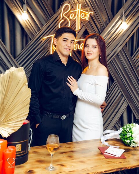 Sevil Gəncə terrorunda onu dağıntılar altından çıxaran oğlanla ailə qurdu - Fotolar