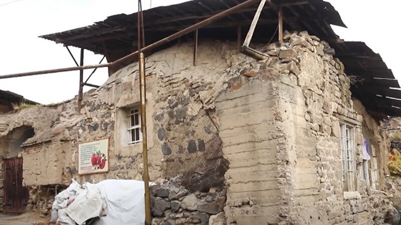 Ermənilər İrəvandakı məscidimizi bu hala salıb - Yeni görüntülər