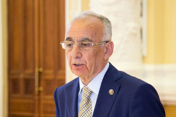 Uzun müddətdən sonra Hacıbala Abutalıbov kameralara tuş gəldi - VİDEO