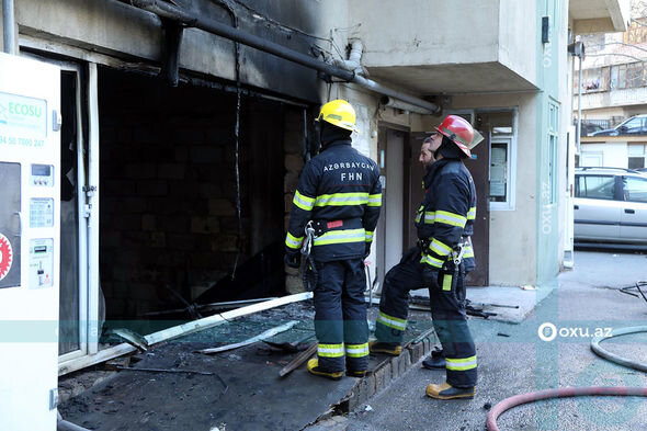 Bakıda yaşayış binasındakı yanğın söndürülüb - YENİLƏNİB + FOTO/VİDEO