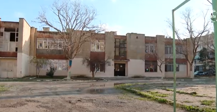 Təhlükəsizliyə laqeyd yanaşılan bağça - VİDEO