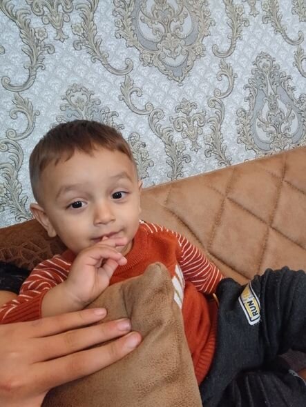 2 yaşlı Həmzənin anası fəryad edir: "Övladıma ət almağa belə pulum yoxdur" - FOTO