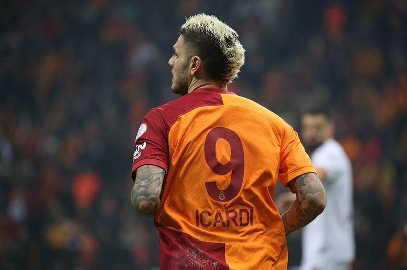 "Qalatasaray"da İkardi həyəcanı: Okan Buruk narahatdır