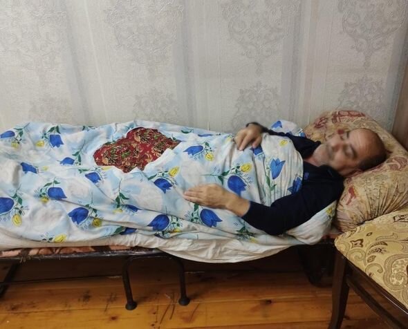 Amansız xəstəliklə mübarizə aparan ata: "Övlad toyu görmədən dünyadan köçmək istəmirəm, kömək edin" - FOTO