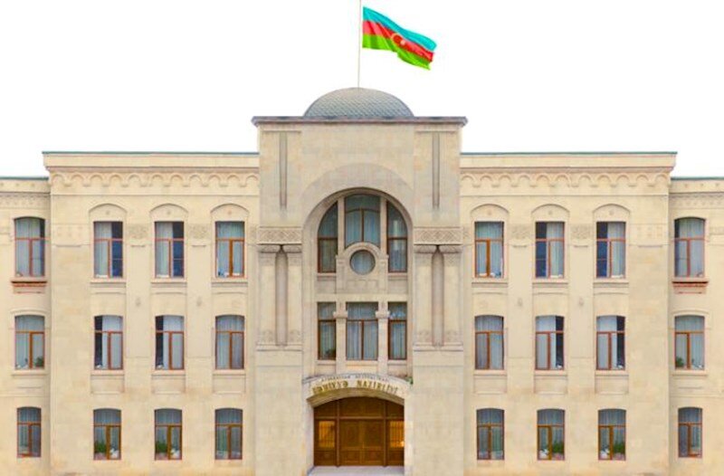 Bu şirkət Səhiyyə Nazirliyindən 12 milyon manat alacaq