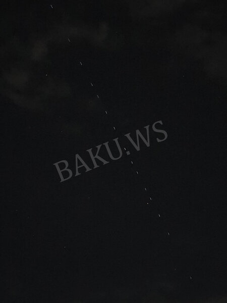 Bakı səmasında qeyri-adi işıqlar - VİDEO