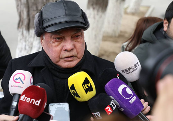 "Hərdən düşünürəm ki, onu musiqiyə nahaq gətirdim..."