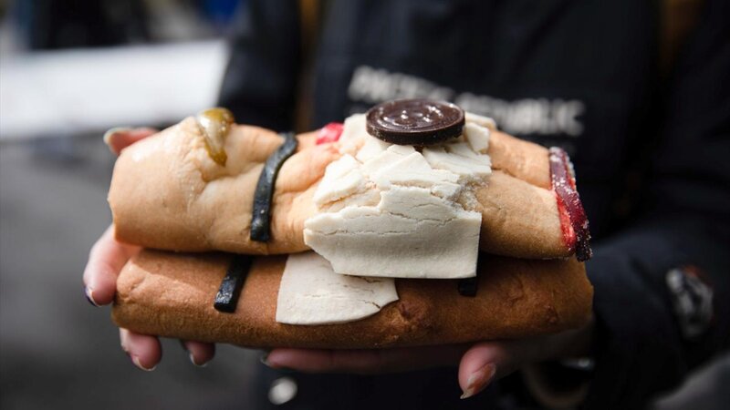Bişirdikləri ilə Ginnesin Rekordlar kitabına düşdülər - Fotolar