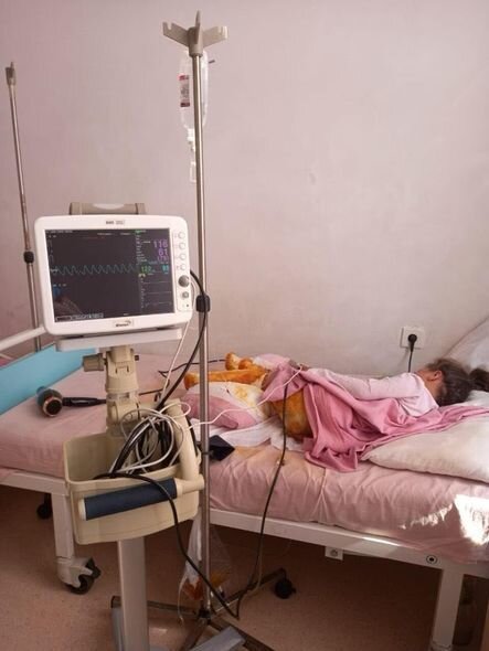 6 yaşlı Leylanın anası fəryad edir: "Üç gündür yaralarını təmizləməyə maz ala bilmirəm" - FOTO