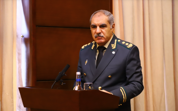 Xanlar Vəliyev: "Cənab Prezident xalqına xidmətdə digər liderlərə örnəkdir"