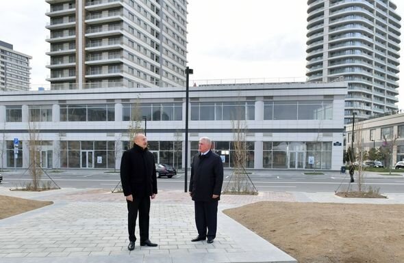 İlham Əliyev Ağ Şəhərin Mərkəzi Park kvartalında həyata keçirilən işlərlə tanış olub - YENİLƏNİB + FOTO