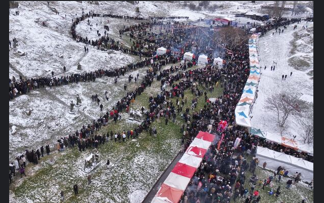 450 kq sosiska və 3000 yumurtadan yemək hazırlandı - FOTO