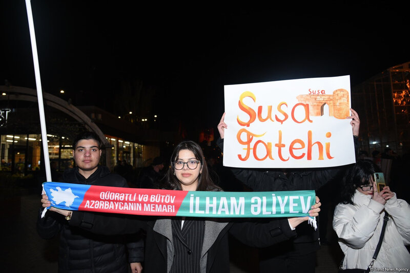 Bakıda İlham Əliyevə dəstək yürüşü keçirilir - VİDEO
