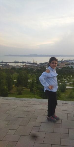 10 yaşlı Nurayın müalicə üçün 500 manata ehtiyacı var: "Satmağa dəyərli əşyam da qalmayıb" - FOTO