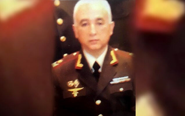 General Şirinovun cəzası azaldıldı