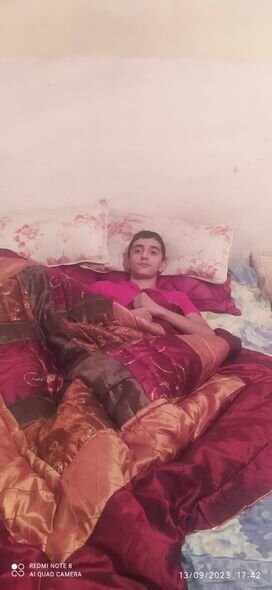 14 yaşlı Nurəlinin anası fəryad edir: "Bəzən günlərlə yemək ala bilmirik" - FOTO