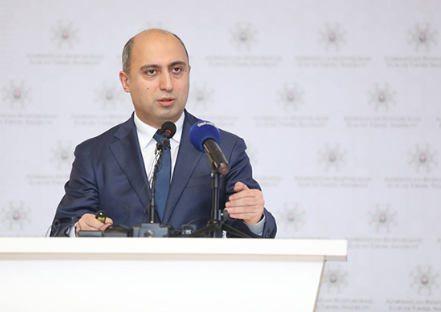 Qarabağ Universitetinin rektoru hansı keyfiyyətlərə malik olmalıdır?