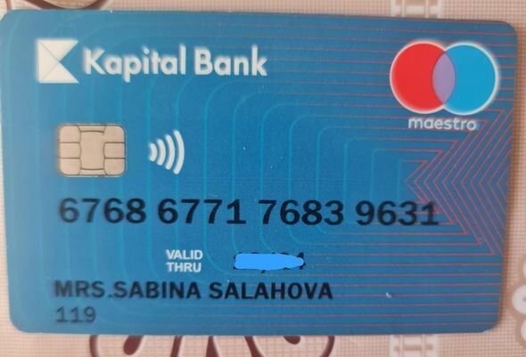 Xəstəliyinə görə atası atdı, nənəsi küçədə limon satır: Nurayın yaşamaq üçün yardıma ehtiyacı var - FOTO