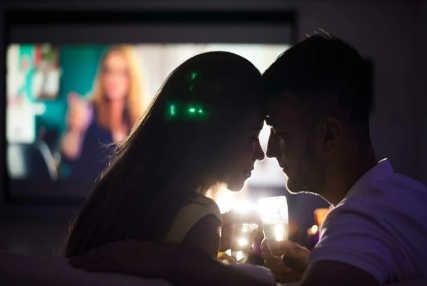 Tanış olduğu qızla kinoya getmək istədi, başına OYUN GƏLDİ - Azərbaycanda