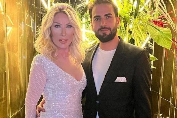 Seda Sayan boşanır?